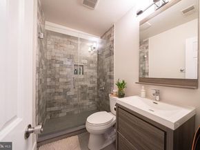 330 4TH Street 2A, Jersey City NJ 07302