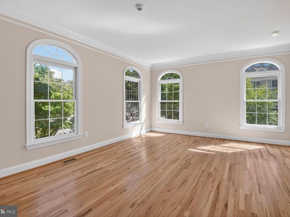 9914 Woodford, Potomac MD 20854