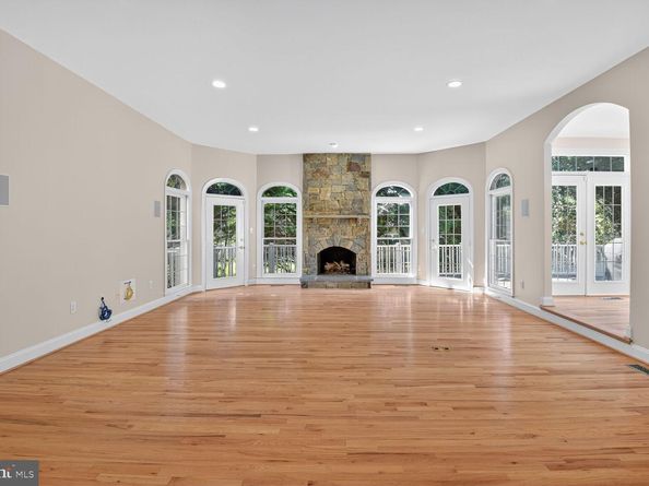 9914 Woodford, Potomac MD 20854