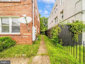 4811 Quarles Street NE, Washington DC 20019