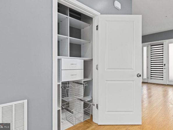 120 Cambria Walk, Alexandria VA 22304