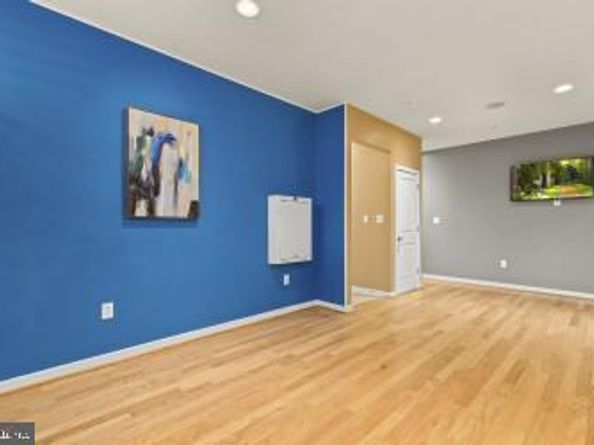 120 Cambria Walk, Alexandria VA 22304