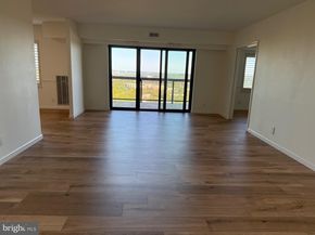 309 Yoakum Parkway 1218, Alexandria VA 22304