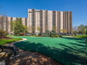 309 Yoakum Parkway 1218, Alexandria VA 22304