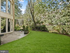 4700 Foxhall Crescent NW, Washington DC 20007