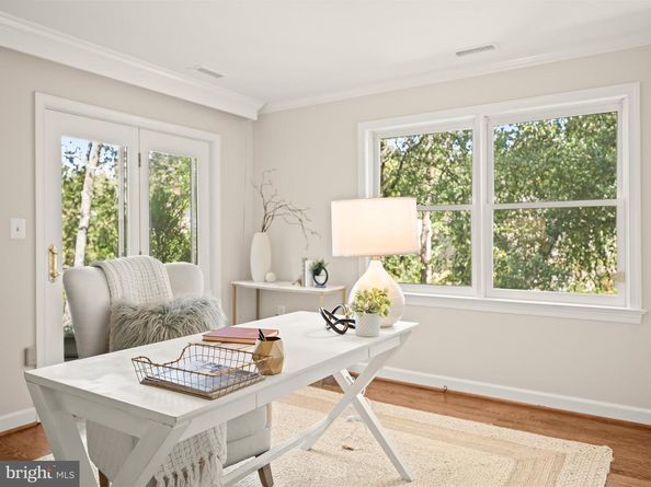 4700 Foxhall Crescent NW, Washington DC 20007