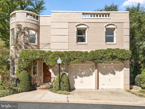 4700 Foxhall Crescent NW, Washington DC 20007