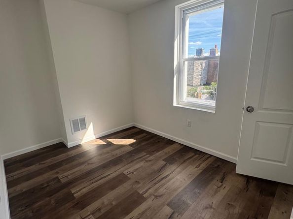 1609 S Etting Street, Philadelphia PA 19145