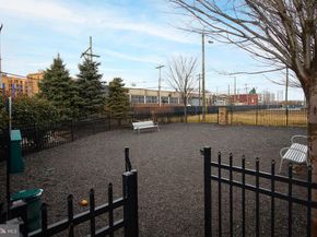 901 N Penn Street P2305, Philadelphia PA 19123