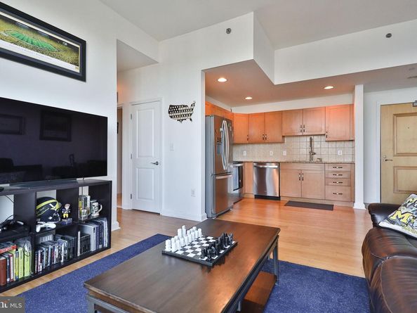 901 N Penn Street P2305, Philadelphia PA 19123