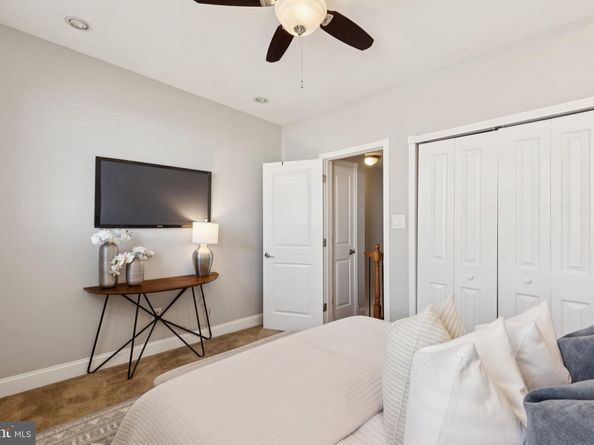 1106 Cantrell Street, Philadelphia PA 19148