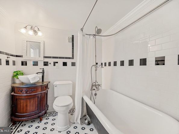 1107 Queen Street, Alexandria VA 22314