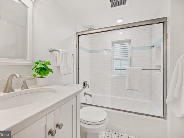 1107 Queen Street, Alexandria VA 22314