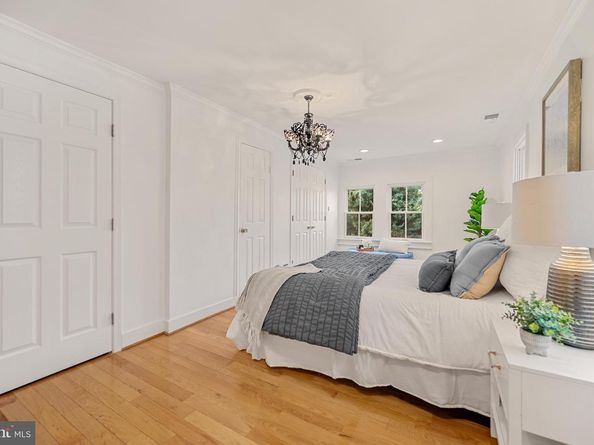 1107 Queen Street, Alexandria VA 22314