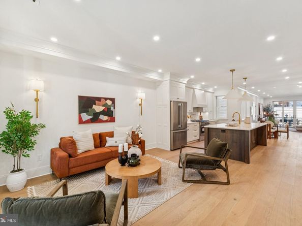21 W Street NW, Washington DC 20001
