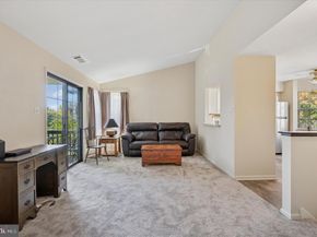 192 Hackberry Court, Warrington PA 18976
