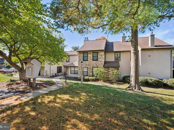192 Hackberry Court, Warrington PA 18976