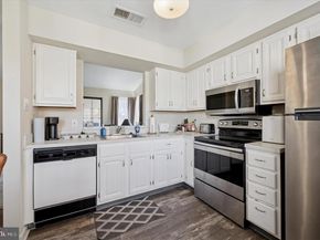 192 Hackberry Court, Warrington PA 18976