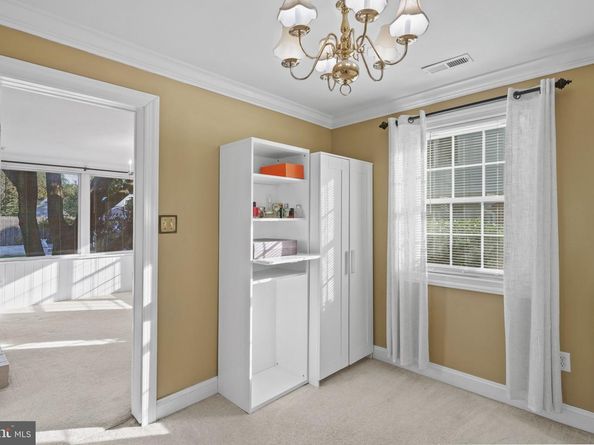 6816 Arlington Boulevard, Falls Church VA 22042