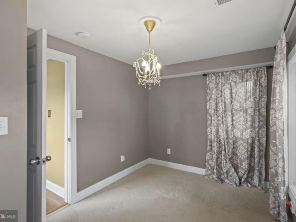6816 Arlington Boulevard, Falls Church VA 22042