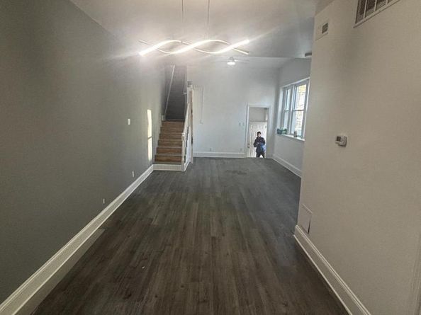 901 S 60TH Street, Philadelphia PA 19143