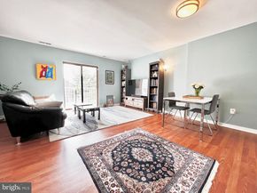 3143 Hawthorne Drive NE 3143, Washington DC 20017