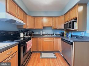 3143 Hawthorne Drive NE 3143, Washington DC 20017
