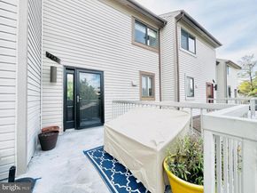 3143 Hawthorne Drive NE 3143, Washington DC 20017