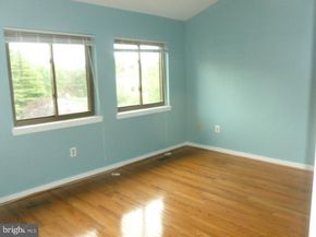 3143 Hawthorne Drive NE 3143, Washington DC 20017