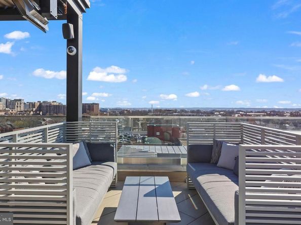 1021 N Garfield Street 914, Arlington VA 22201