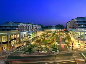 1021 N Garfield Street 914, Arlington VA 22201
