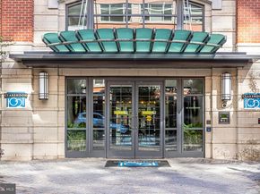 1021 N Garfield Street 914, Arlington VA 22201