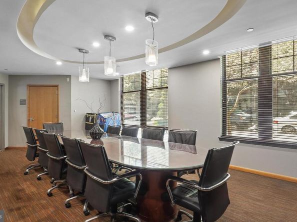 1021 N Garfield Street 914, Arlington VA 22201