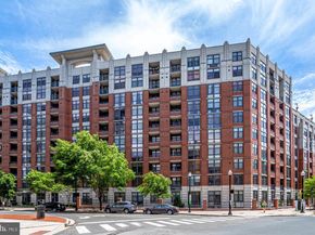 1021 N Garfield Street 914, Arlington VA 22201
