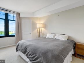 1021 N Garfield Street 914, Arlington VA 22201