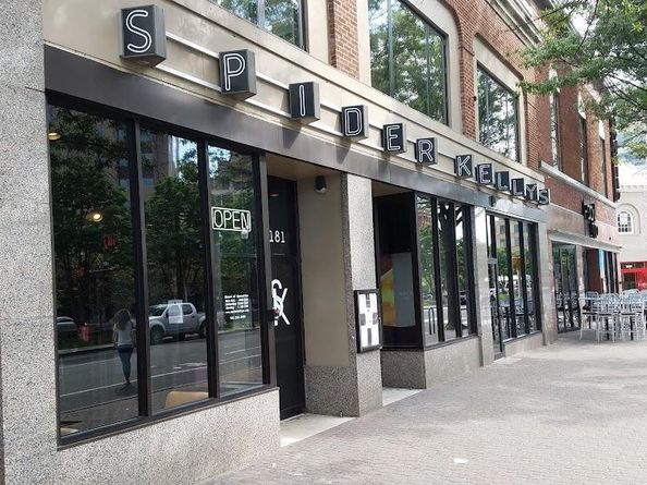 1021 N Garfield Street 914, Arlington VA 22201