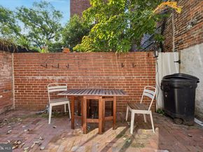 520 Spruce Street, Philadelphia PA 19106