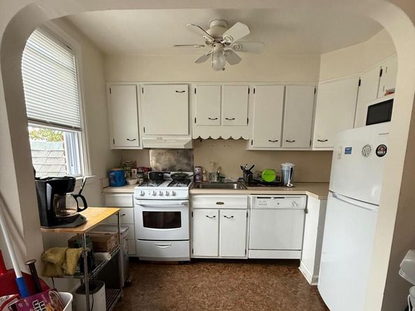 852 Windermere Avenue, Drexel Hill PA 19026