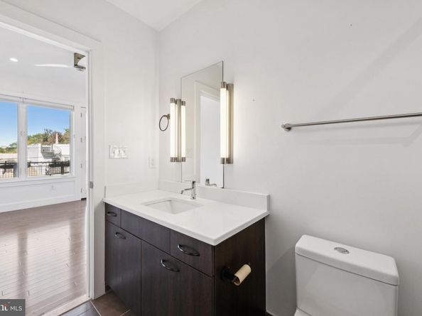 1767 Lanier Place NW 6, Washington DC 20009