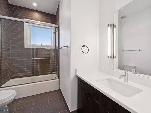 1767 Lanier Place NW 6, Washington DC 20009