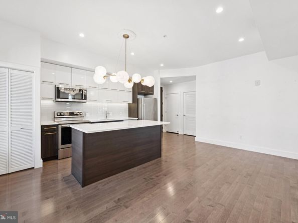 1767 Lanier Place NW 6, Washington DC 20009