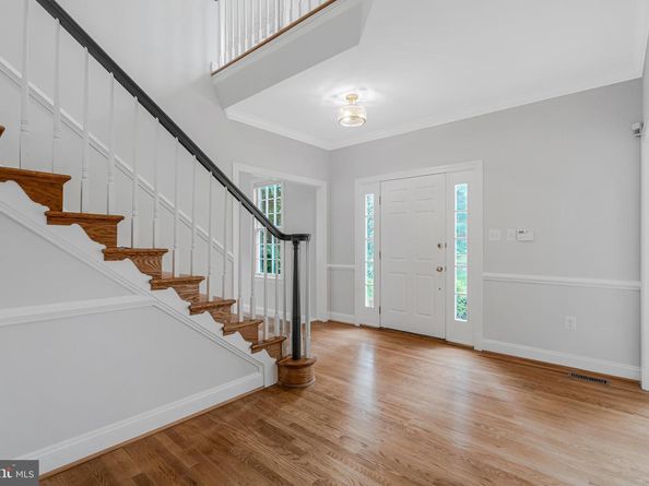 1200 Chadsworth Court, Mclean VA 22102