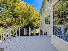 1200 Chadsworth Court, Mclean VA 22102