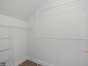 1200 Chadsworth Court, Mclean VA 22102