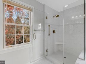1200 Chadsworth Court, Mclean VA 22102