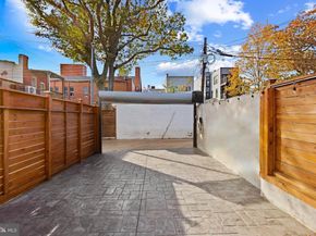 910 8TH Street NE, Washington DC 20002