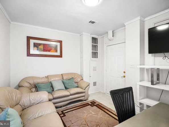 1729 L Street NE, Washington DC 20002