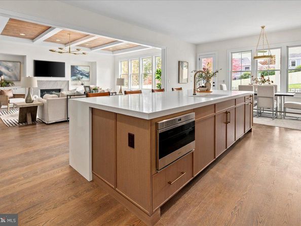 6609 Rockmont Court, Falls Church VA 22043