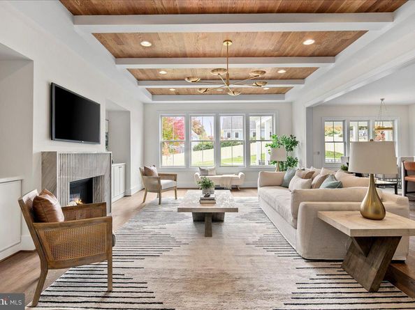 6609 Rockmont Court, Falls Church VA 22043