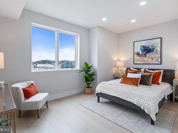 1516 East Capitol Street NE J, Washington DC 20003